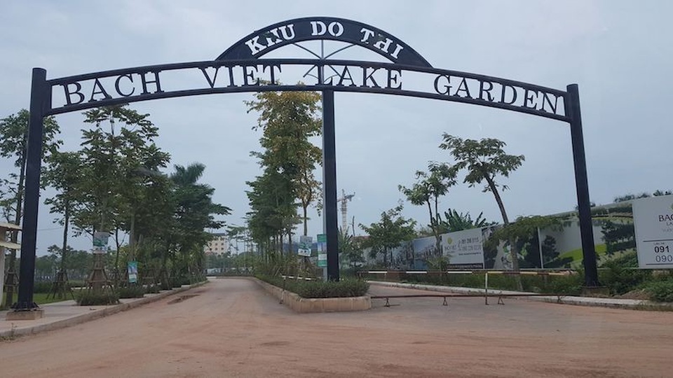 Hàng loạt dự án "khủng" được giao đất mà không hề thông qua đấu giá tại Bắc Giang - 1 Hàng loạt dự án "khủng" được giao đất mà không hề thông qua đấu giá tại Bắc Giang - 1