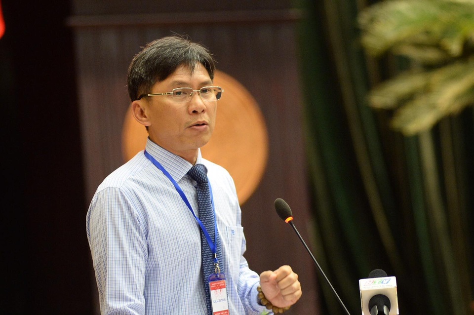 “Không nên vội vàng đánh giá hiệu quả của máy bơm siêu khủng” - 2 Giám đốc Sở Khoa học công nghệ Nguyễn Việt Dũng cho là không nên quay lưng ngay với doanh nghiệp, cần thêm thời gian đánh giá