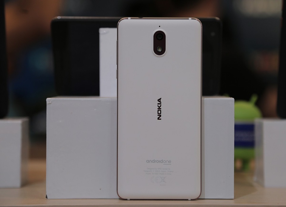 Nokia 3.1 sử dụng vi xử lý 8 nhân MediaTek 6750, số nhân xử lý tăng gấp hai lần, hiệu suất tăng 50% so với phiên bản trước đó. Dòng sản phẩm này có màn hình tỉ lệ 18:9, kích thước 5.2 inch HD+ cùng mặt kính cong 2.5D với kính cường lực Corning Gorilla Glass chống xước.