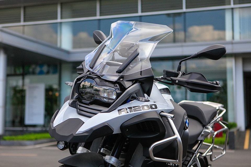 BMW R1200 GS 2018 khởi điểm từ 590 triệu đồng - 5 BMW R1200 GS 2018 khởi điểm từ 590 triệu đồng - 5