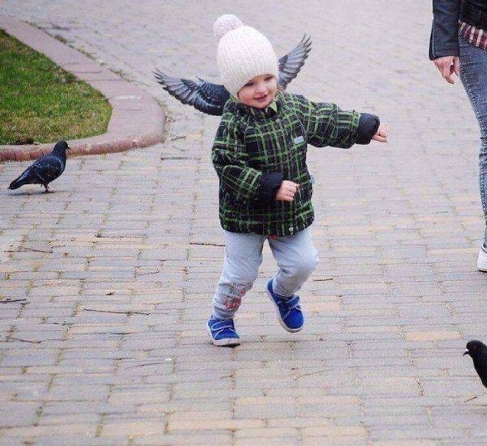 Một thiên thần bé nhỏ vừa giáng trần