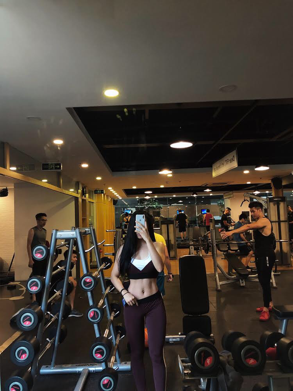 Nghề mới “độc, lạ” chia sẻ kinh nghiệm online, 9x trẻ thu nhập hơn giám đốc - 6