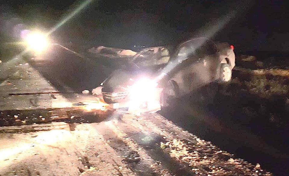 Chánh Văn phòng UBND huyện tử nạn trên đường về thăm vợ - 1 
Hiện trường vụ tai nạn làm ông Quốc Anh tử vong.