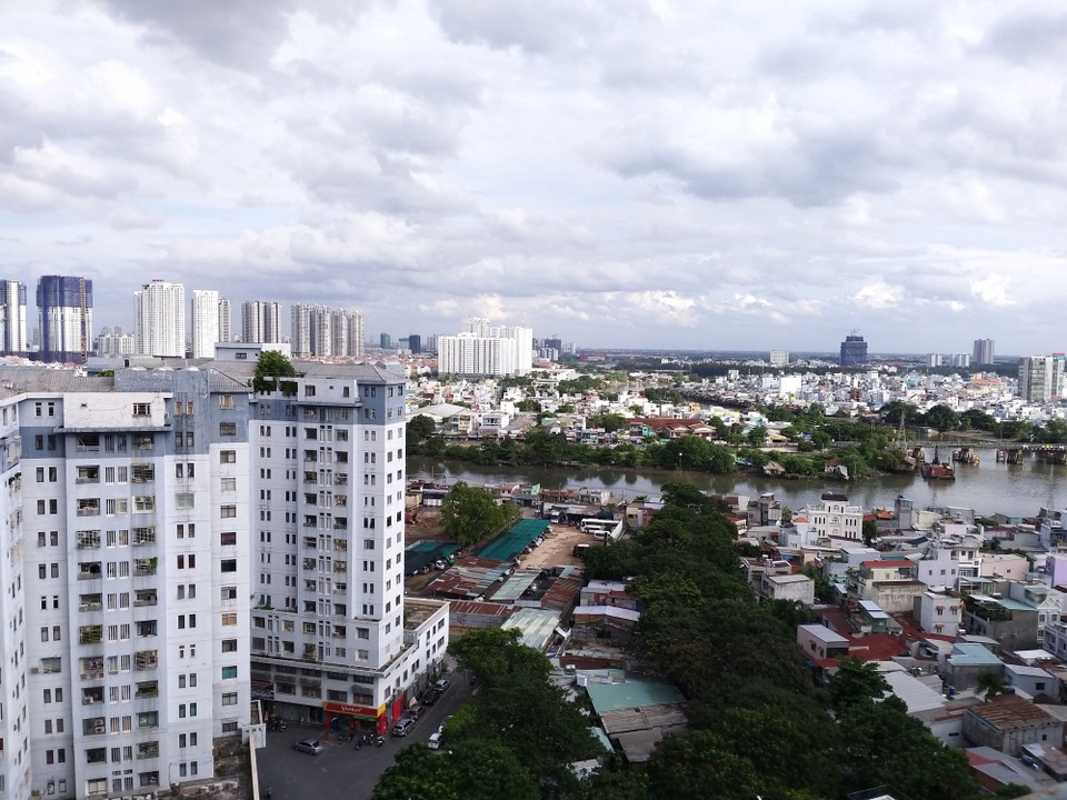 Đánh giá Samsung Galaxy A8 Star, smartphone có mặt lưng tựa iPhone X - 10 Đánh giá Samsung Galaxy A8 Star, smartphone có mặt lưng tựa iPhone X - 10