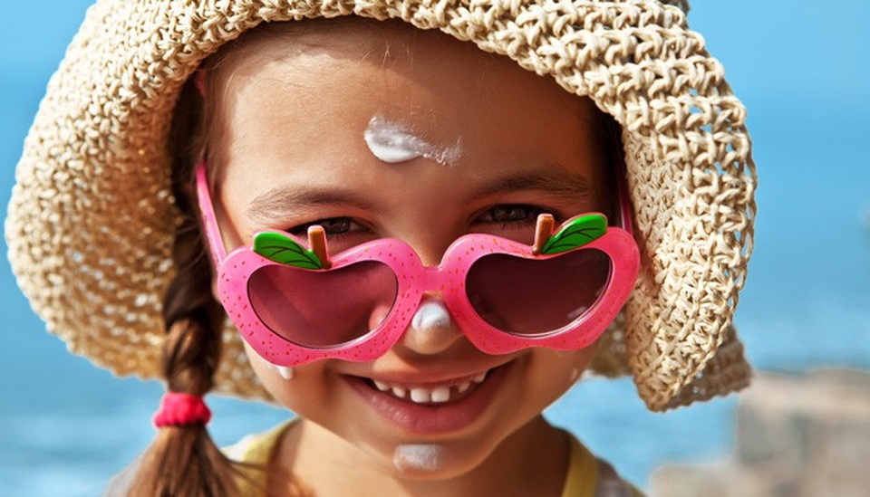 Bắt trẻ "ninja" trong nắng hè: lợi hay hại? - 1 Bắt trẻ "ninja" trong nắng hè: lợi hay hại? - 1