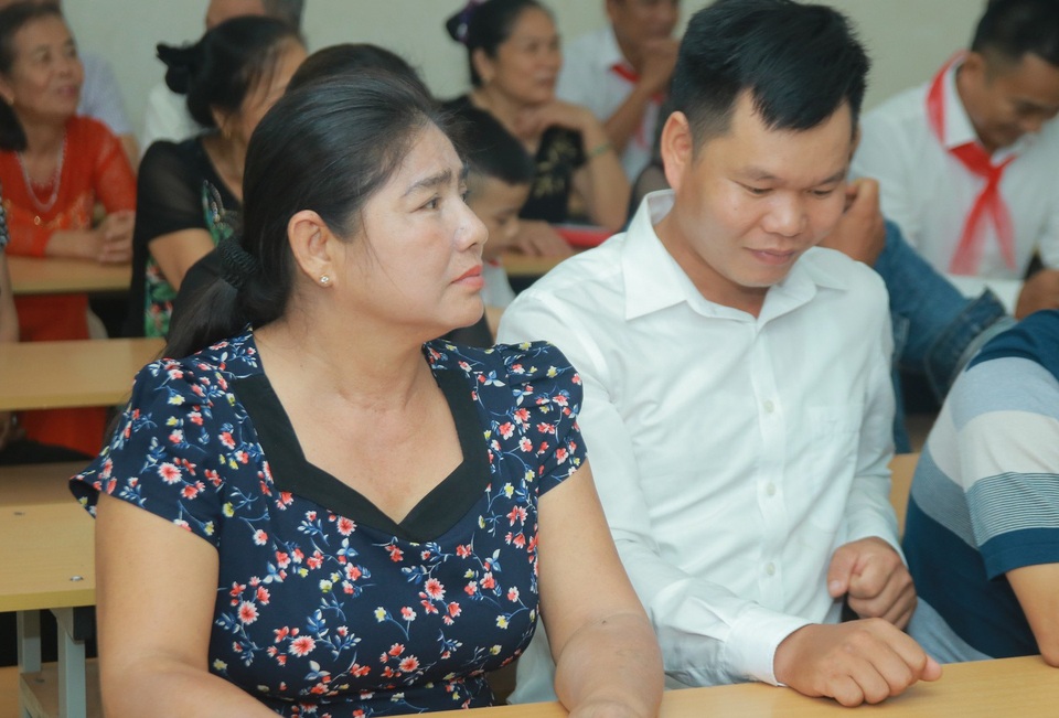 Cay khóe mắt với lá thư tri ân "đọc xong muốn quay về thăm thầy cô ngay" - 4