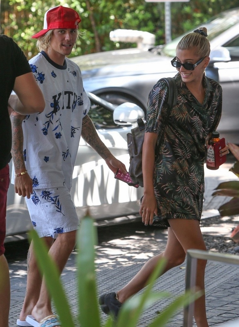 Justin Bieber và Hailey Baldwin đi du lịch bằng phi cơ riêng - 15