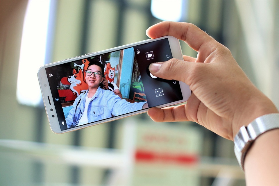 Honor 7A - Smartphone phổ thông được ‘đo ni đóng giày’ cho giới trẻ - 3 Honor 7A với nhiều tính năng trải nghiệm cực “kool” trong tầm giá dành cho giới trẻ