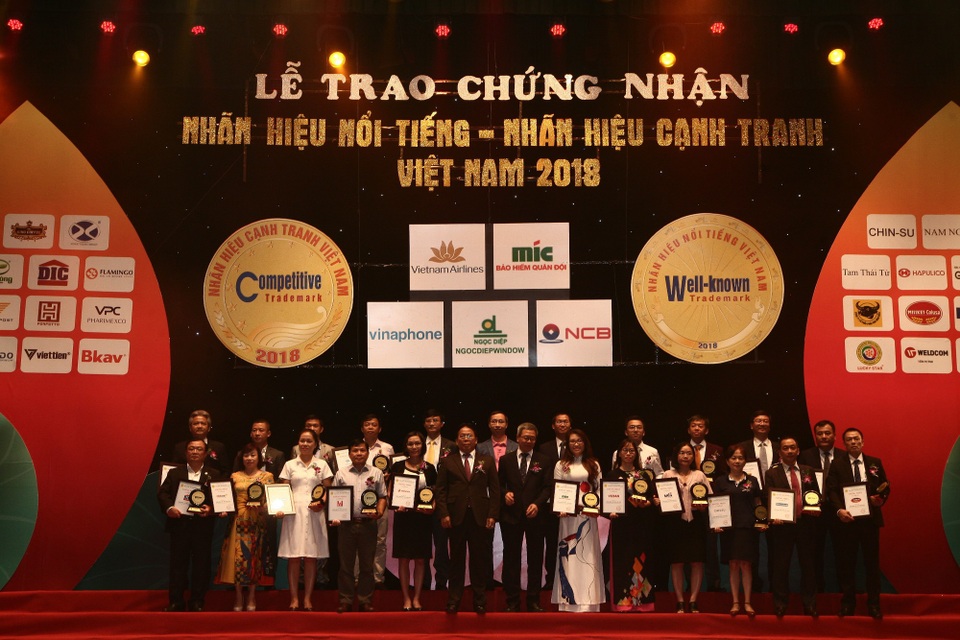 Trao chứng nhận Nhãn hiệu nổi tiếng – Nhãn hiệu cạnh tranh năm 2018
