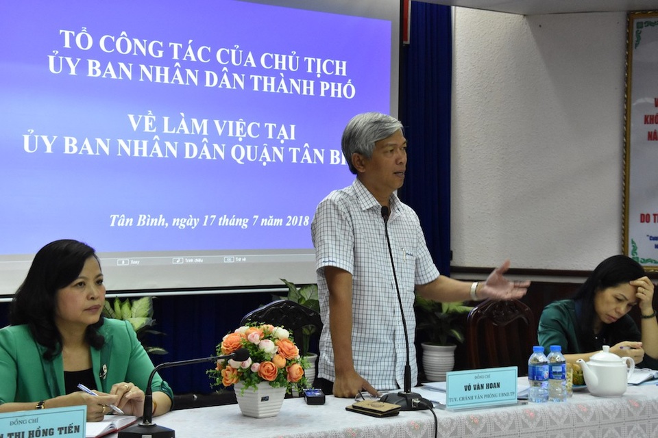 Quận Tân Bình xin hoàn trả 800 tỷ đồng giải phóng mặt bằng tuyến metro số 2 TPHCM - 2 Chánh Văn phòng UBND TPHCM Võ Văn Hoan đề nghị quận Tân Bình đẩy nhanh tiến độ giải phóng mặt bằng dự án metro số 2