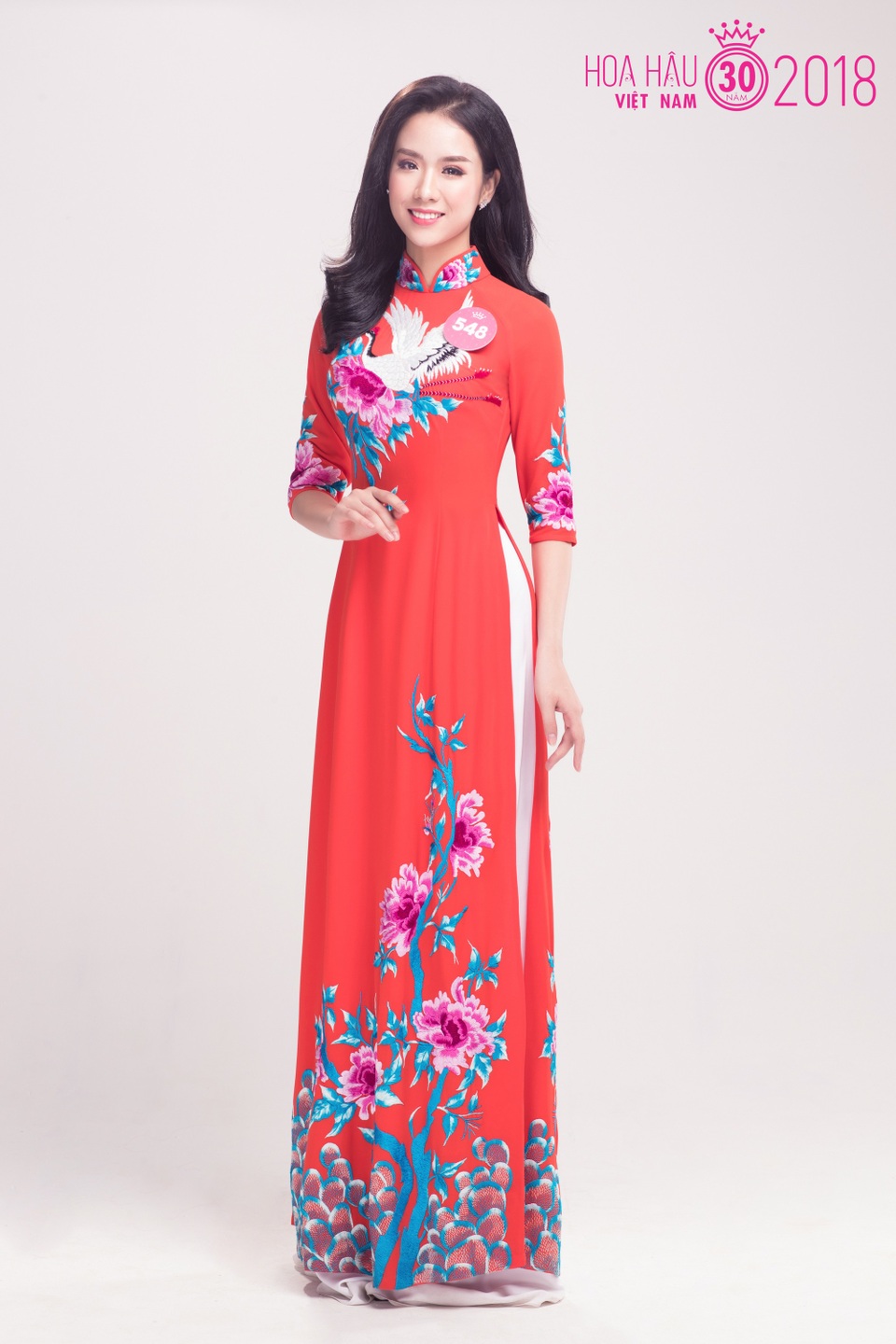 Thí sinh Hoa hậu Việt Nam 2018 “đốn tim” với nhan sắc dịu dàng - 17 Trần Ngọc Lâm - 548.