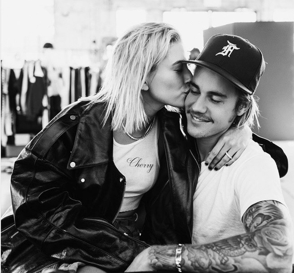 Hôn thê của “hoàng tử pop” Justin Bieber là ai? - 4 Justin Bieber và Hailey Baldwin