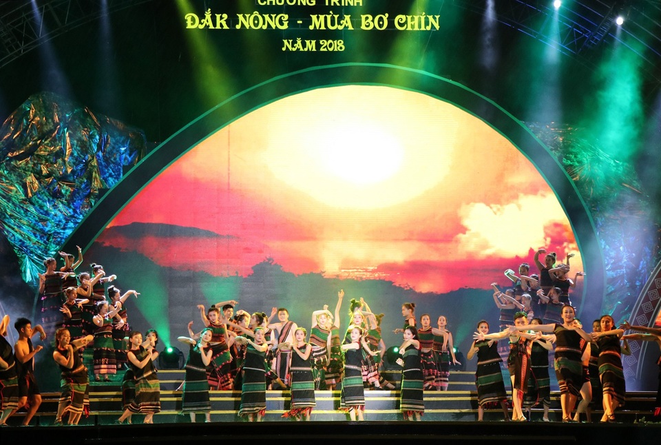 Đậm đà văn hóa cao nguyên M’Nông trong “Đắk Nông- mùa bơ chín” - 2 Đắk Nông bao la hùng vĩ, vùng đất của những sử thi và huyền thoại