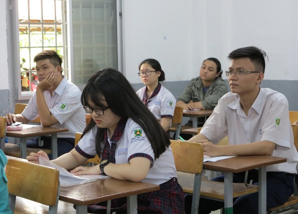 Bê bối nâng điểm thi: Sự thật khó tin đến tàn nhẫn! - 1 Bê bối nâng điểm thi: Sự thật khó tin đến tàn nhẫn! - 1