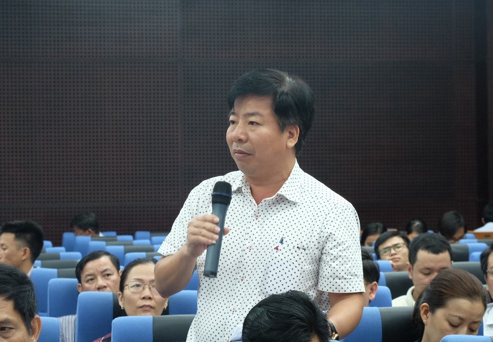 Ông Nguyễn Quang Vinh - PGĐ Sở TN&MT Đà Nẵng trả lời báo chí về chủ trương thu hồi mốt số đất dự án của Đà Nẵng