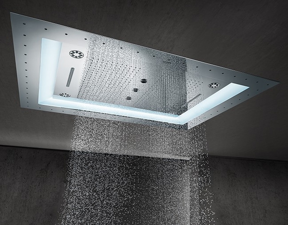 Người Việt Nam sẵn sàng chi nhiều hơn cho sen tắm - 1 Hệ thống sen tắm thông minh Grohe AquaSymphony