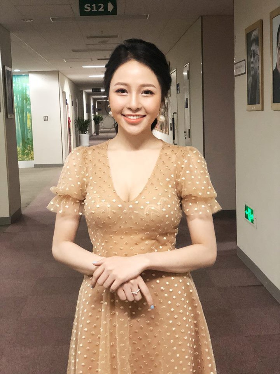 Hot girl Trâm Anh: Vụt nổi tiếng rồi bị tố “sống giả tạo” và ảnh cũ kém xinh - 11 Hot girl Trâm Anh: Vụt nổi tiếng rồi bị tố “sống giả tạo” và ảnh cũ kém xinh - 11
