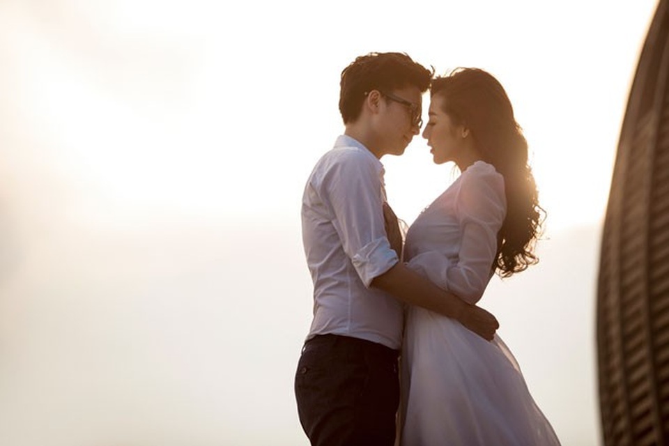 Ảnh cưới ngọt ngào của Á hậu Tú Anh và vị hôn phu Gia Lộc - 8 Ảnh cưới ngọt ngào của Á hậu Tú Anh và vị hôn phu Gia Lộc - 8