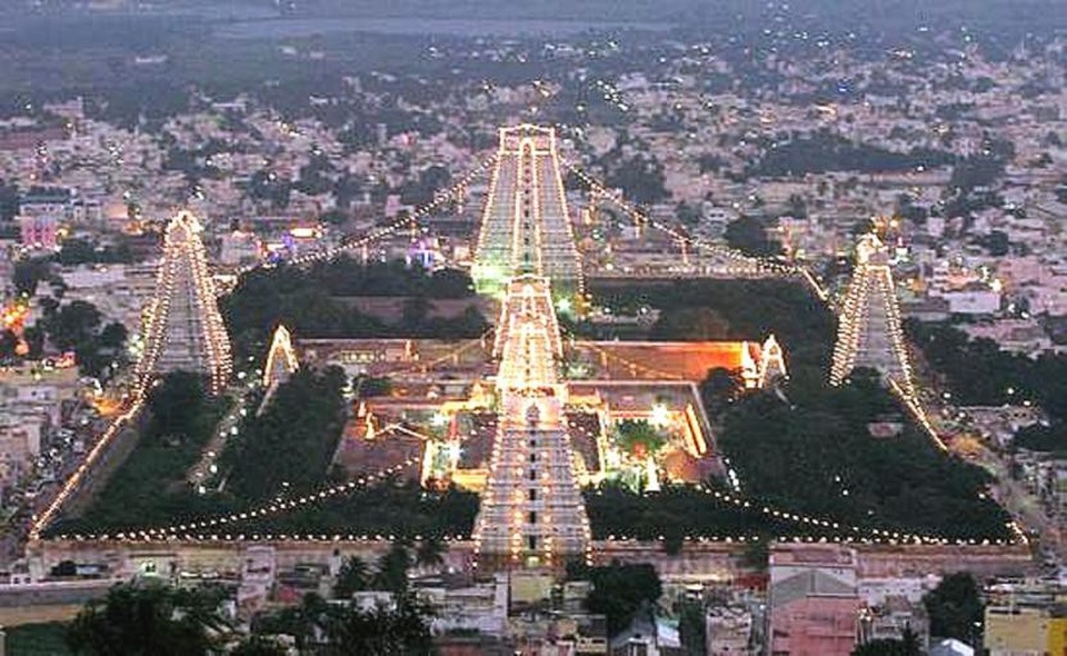 Nữ du khách bị chuốc thuốc và cưỡng bức tập thể ở Ấn Độ - 2 Tiruvannamalai vốn là thị trấn đền thờ nổi tiếng rất thu hút khách nước ngoài