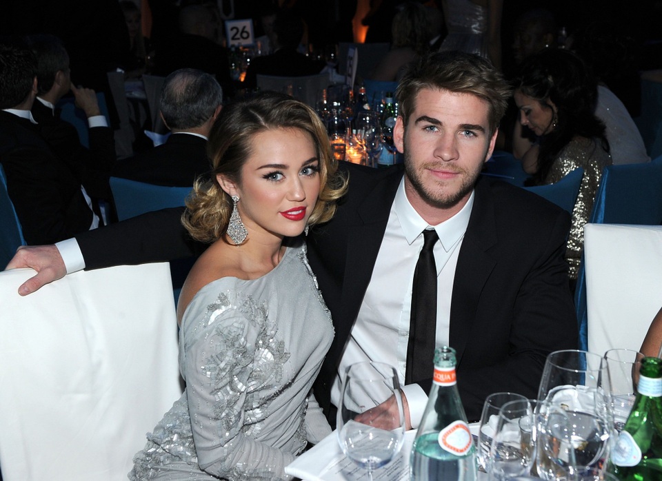 Liam Hemsworth đáp trả tin đồn chia tay Miley Cyrus - 7
Cặp đôi chia tay 1 năm sau đó và mới hàn gắn lại quan hệ vào năm 2016.