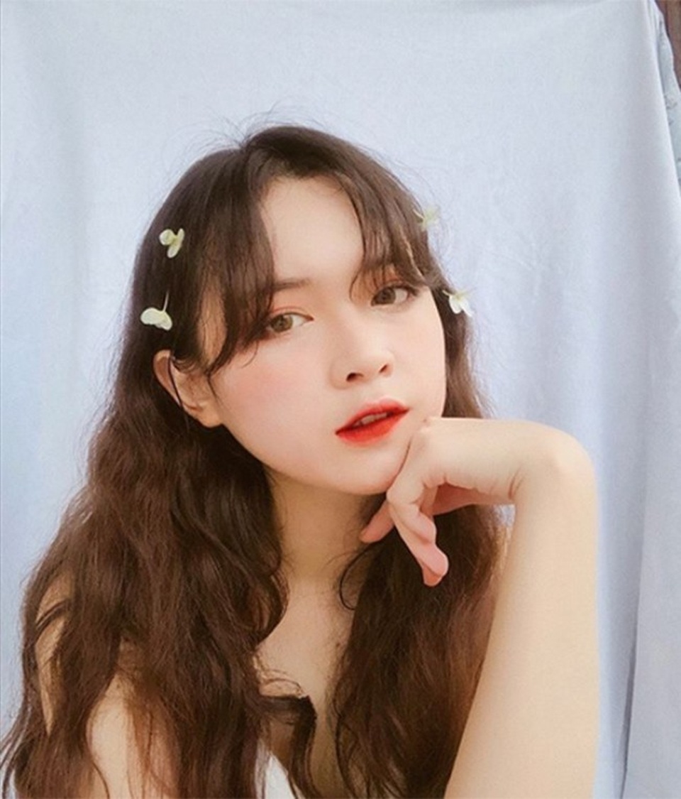 Ảnh: Đọ nhan sắc và điểm số các hot girl 10X vừa qua kỳ thi THPT - 6 Ảnh: Đọ nhan sắc và điểm số các hot girl 10X vừa qua kỳ thi THPT - 6