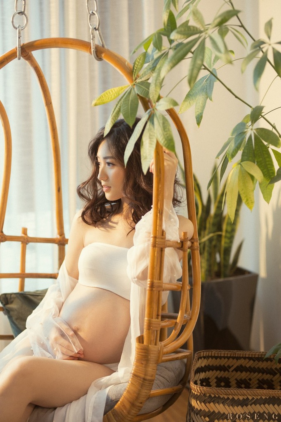 Hot girl Trâm Anh nay là "hot mum" xinh đẹp đến nao lòng như thế này - 11 Hot girl Trâm Anh nay là "hot mum" xinh đẹp đến nao lòng như thế này - 11