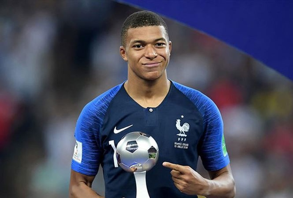 Huấn luyện viên Deschamps: “Mbappe đã tiến xa hơn Henry” - 2 Mbappe giành danh hiệu cầu thủ trẻ xuất sắc nhất World Cup 2018