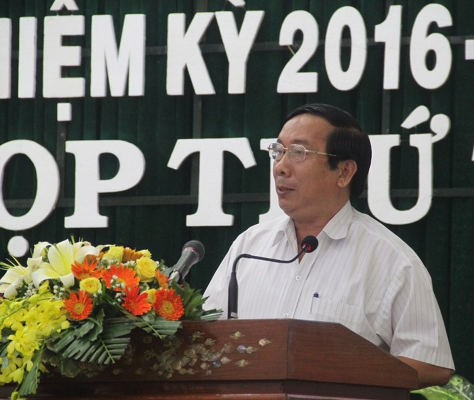 Bình Định: Trường đào tạo 96 ngày lấy bằng chính quy? - 2 Ông Phan Thanh Liêm, Phó Giám đốc Sở GD-ĐT Bình Định cho rằng Sở này chưa nhận được văn bản từ UBND tỉnh về việc đồng ý cho các trường liên kết chiêu sinh và giảng dạy.