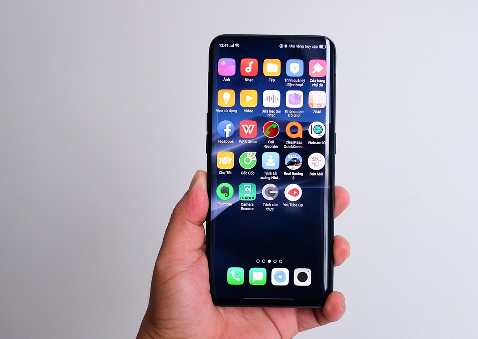 Oppo Find X mặt lưng trong suốt xuất hiện tại Việt Nam - 5 Oppo Find X mặt lưng trong suốt xuất hiện tại Việt Nam - 5