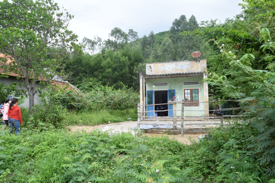 Căn nhà của gia đình ông T., nơi xảy ra vụ việc đau lòng