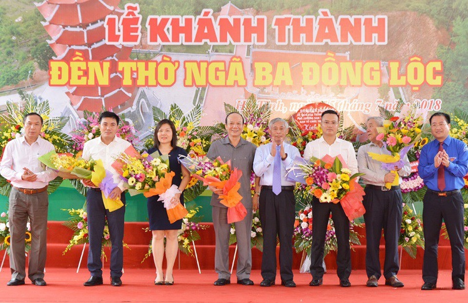SHB dành gần 6 tỷ đồng tri ân các anh hùng liệt sĩ và người có công với cách mạng - 2 SHB dành gần 6 tỷ đồng tri ân các anh hùng liệt sĩ và người có công với cách mạng - 2