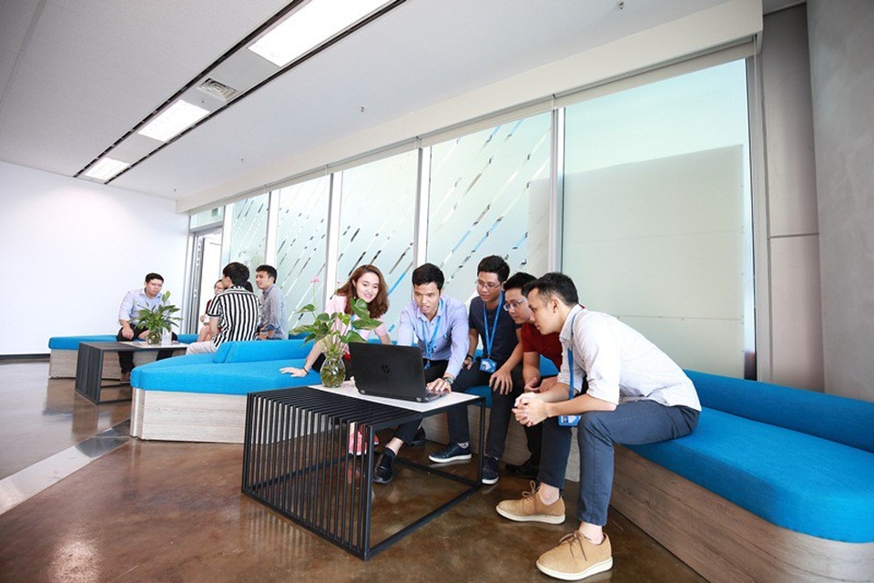Việt Nam ngày càng có đóng góp lớn hơn trong lĩnh vực dịch vụ CNTT toàn cầu - 2
Nhân viên của nhóm Dynamics sẽ có cơ hội làm việc hàng ngày trong môi trường quốc tế, với sự hỗ trợ, cộng tác bởi các đồng nghiệp có trình độ và dày dặn kinh nghiệm