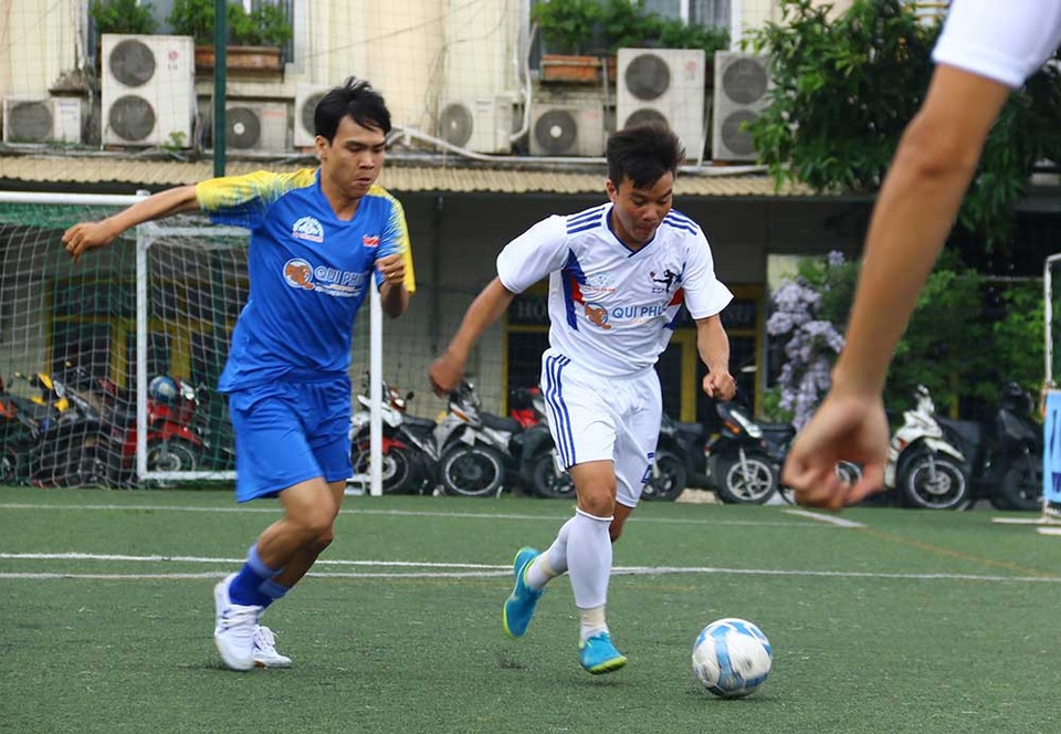 Giải bóng đá mini Hội nhà báo TPHCM 2018 - 1 Giải bóng đá mini Hội nhà báo TPHCM 2018 vừa khởi tranh vào ngày 22/7