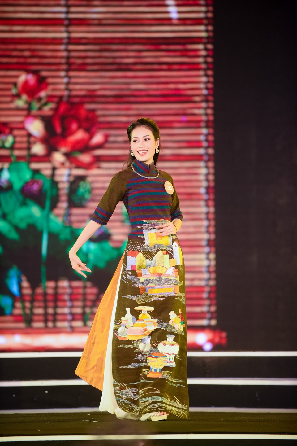 25 thí sinh lọt chung kết Hoa hậu Việt Nam 2018 - 4 25 thí sinh lọt chung kết Hoa hậu Việt Nam 2018 - 4
