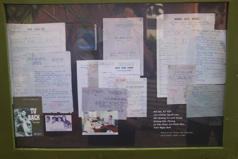 Bàn giao kỷ vật của những cán bộ “đi B” - 3
Kỷ vật của cán bộ “đi B”