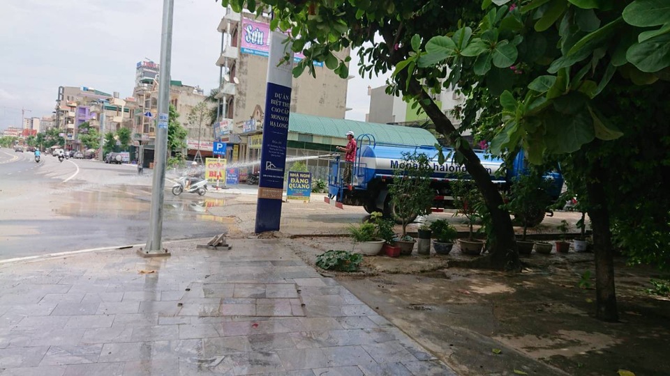 Quảng Ninh: Cách xử lý của chủ đầu tư dự án Monaco sau bão số 3 khiến hàng trăm hộ dân yên tâm - 3 Công tác vệ sinh sau cơn bão