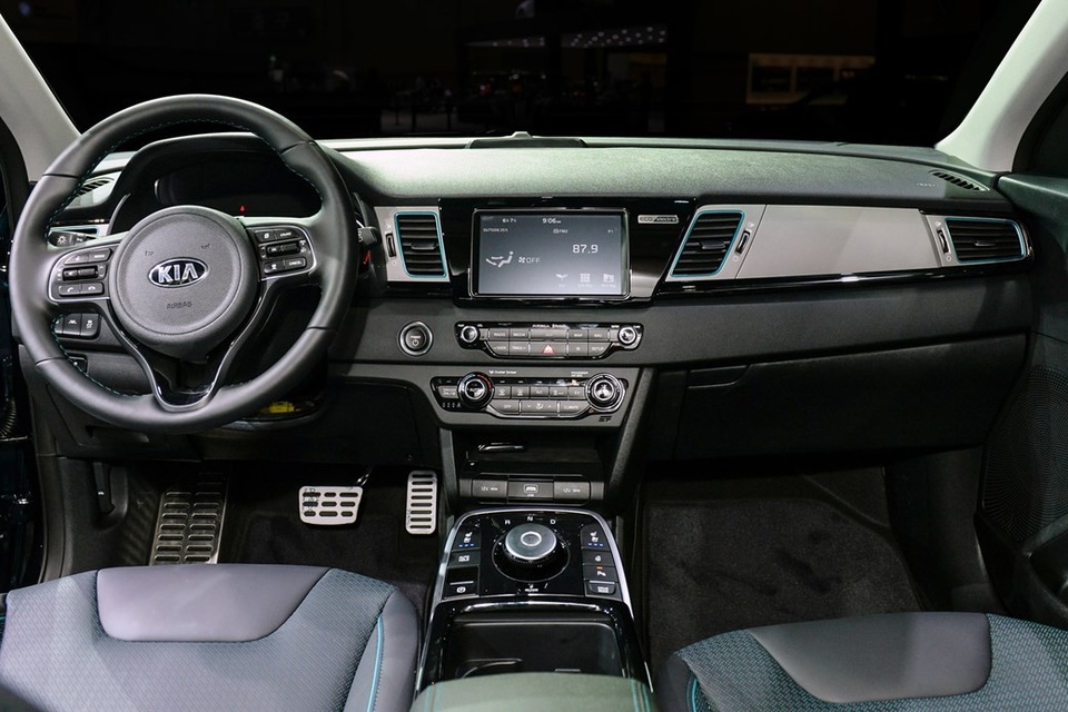 Xe chạy điện KIA Niro chính thức có mặt trên thị trường - 4