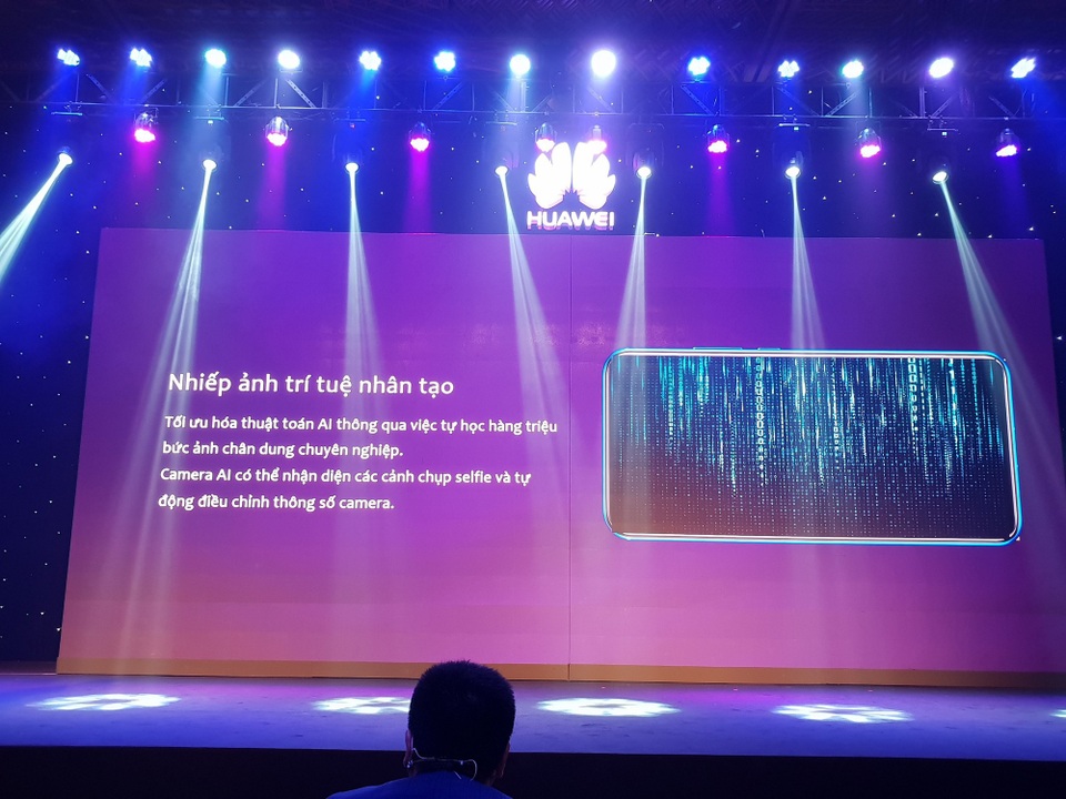 Huawei ra mắt Nova 3i - 4 camera AI tại Việt Nam - 46 Huawei ra mắt Nova 3i - 4 camera AI tại Việt Nam - 46