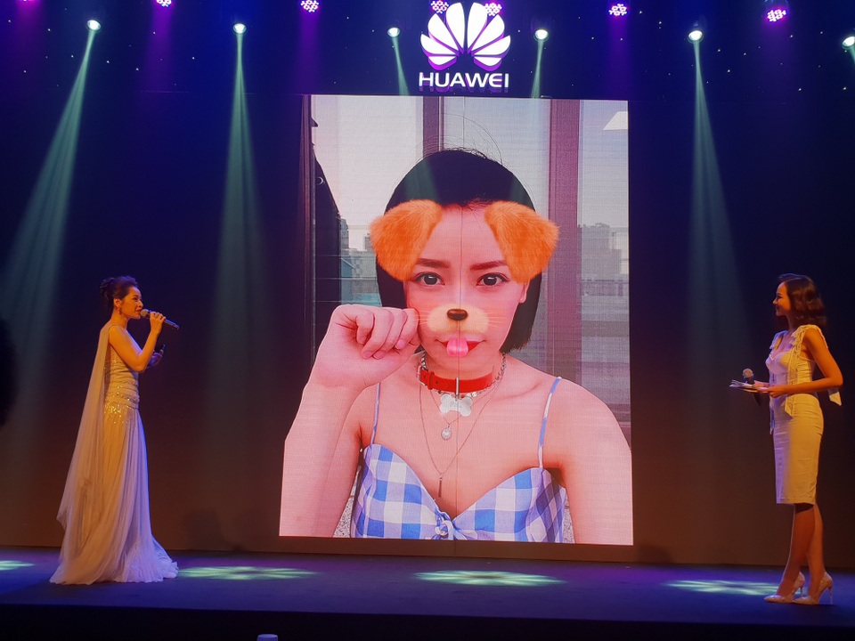 Huawei ra mắt Nova 3i - 4 camera AI tại Việt Nam - 72 Huawei ra mắt Nova 3i - 4 camera AI tại Việt Nam - 72