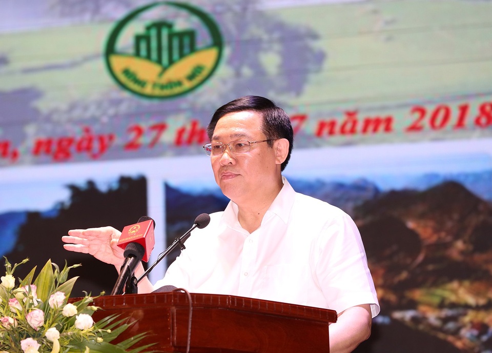 “Không thể để đời sống bà con vùng phên dậu Tổ quốc muôn vàn khó khăn!” - 1 Phó Thủ tướng Vương Đình Huệ