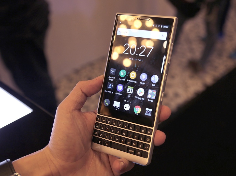 Blackberry KEY2 ra mắt tại Việt Nam, giá 16,9 triệu đồng - 1 Blackberry KEY2 ra mắt tại Việt Nam, giá 16,9 triệu đồng - 1