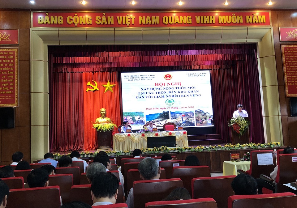 “Không thể để đời sống bà con vùng phên dậu Tổ quốc muôn vàn khó khăn!” - 2 Hội nghị toàn quốc về xây dựng nông thôn mới tại các thôn bản khó khăn gắn với giảm nghèo bền vững, sáng 27/7