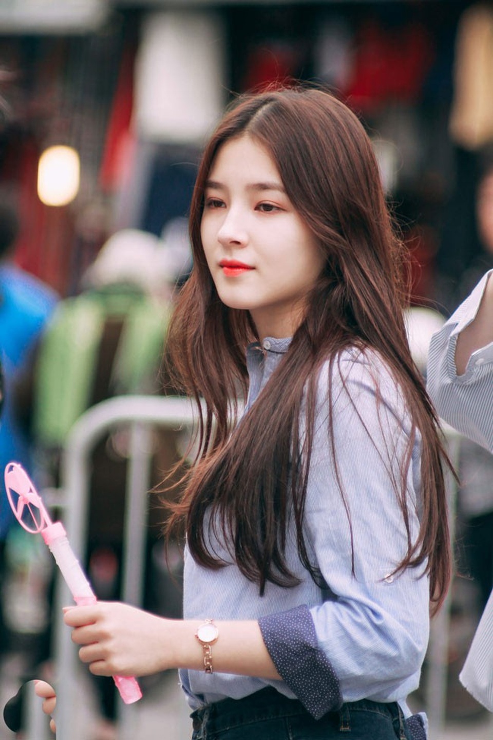"Hot girl phố đi bộ" ngày càng sexy, gợi cảm ở tuổi 18 - 1 "Hot girl phố đi bộ" ngày càng sexy, gợi cảm ở tuổi 18 - 1