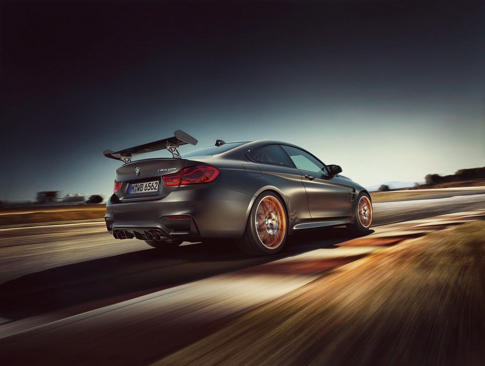 Khám phá bí mật trên xe BMW: Công nghệ BMW EfficientDynamics - 1 Hiện tại, công nghệ BMW TwinPower Turbo đang được trang bị tiêu chuẩn cho hầu hết tất cả các mẫu xe của thương hiệu BMW, từ 1 Series đến cả các dòng SUV cỡ lớn như X5, X6.