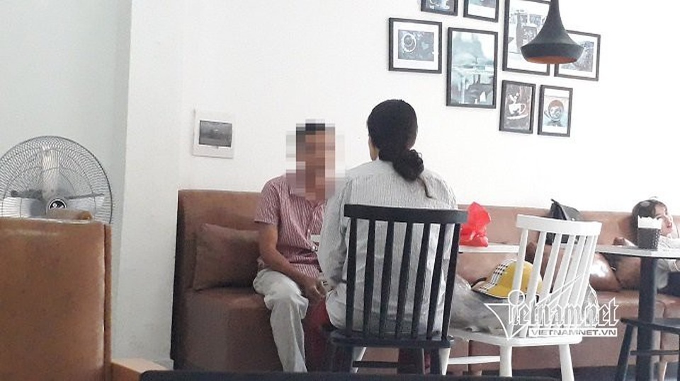 Cuộc ngã giá bất ngờ của "thầy giáo" bán tinh trùng - 2