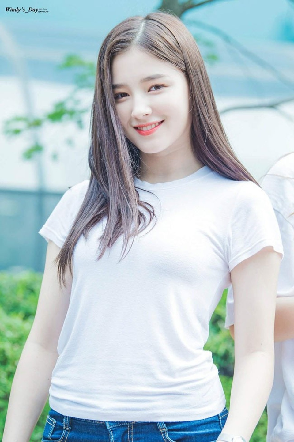 "Hot girl phố đi bộ" ngày càng sexy, gợi cảm ở tuổi 18 - 4 "Hot girl phố đi bộ" ngày càng sexy, gợi cảm ở tuổi 18 - 4