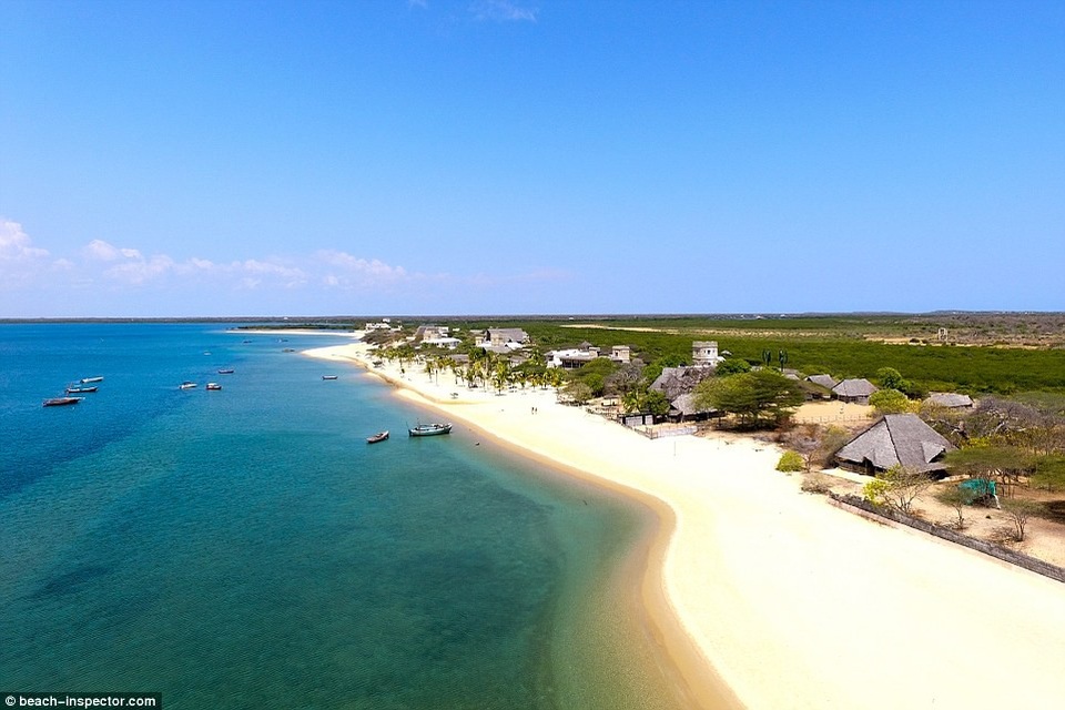 Bạn có biết đâu là những bãi biển đẹp nhất thế giới? - 4