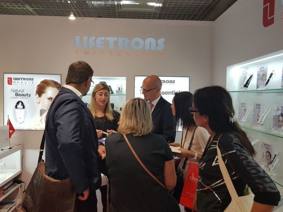Lifetrons – bước tiến mới trong công cuộc làm đẹp thời đại công nghệ 4.0 - 4 Lifetrons – bước tiến mới trong công cuộc làm đẹp thời đại công nghệ 4.0 - 4