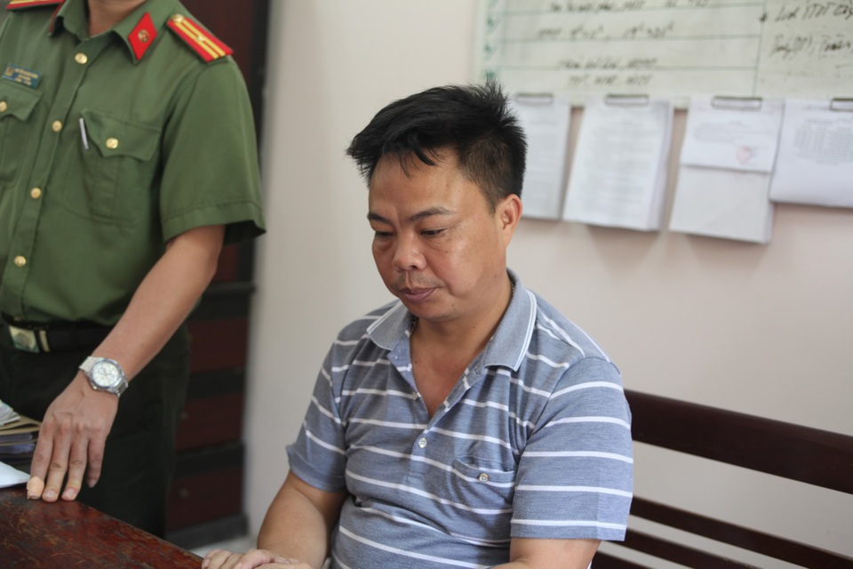 Thành lập công ty ma, mua bán trái phép hóa đơn GTGT gần 200 tỷ đồng - 1 Đối tượng Nguyễn Đức Trọng tại cơ quan công an
