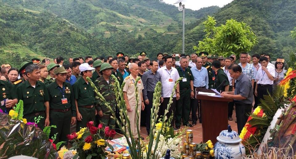 Xúc động chương trình nghệ thuật “Hát về anh - người chiến sĩ biên cương” - 4 Lễ bàn giao Đền thờ liệt sĩ tại cao điểm 468...